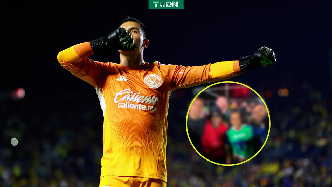 Luis Ángel Malagón presume foto con leyendas del futbol