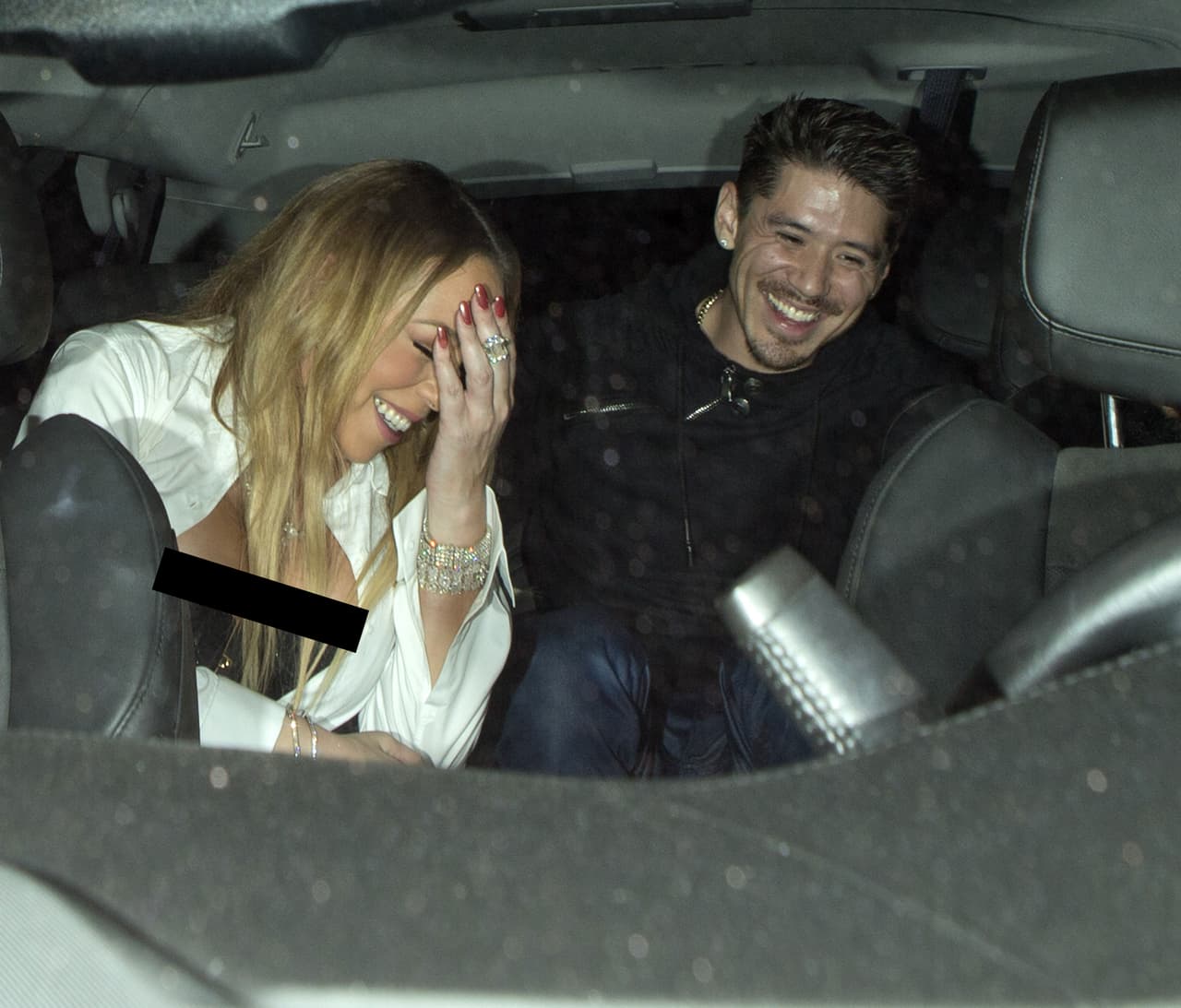 Se nota que la pasan de maravilla juntos.