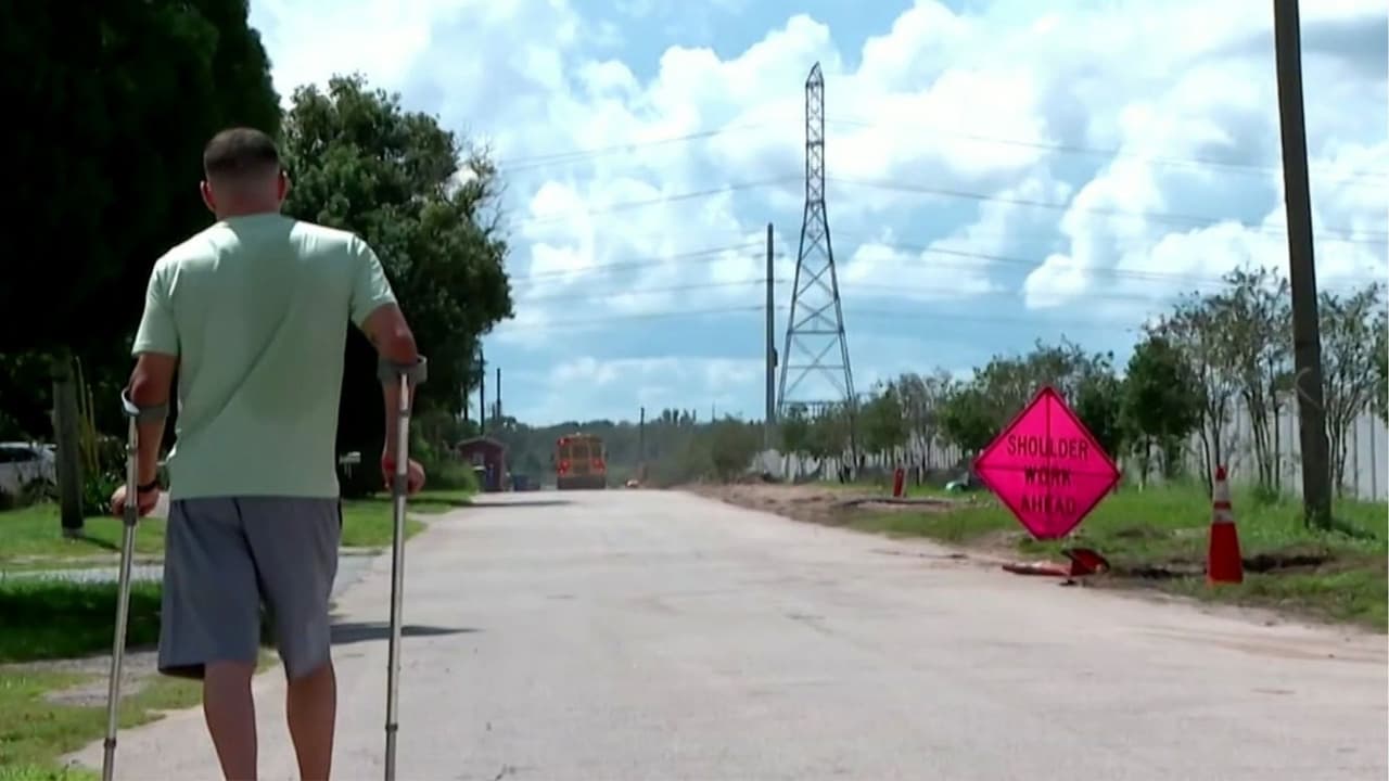 "Siempre hay un mañana": cruzó la frontera en silla de ruedas y ahora ayuda a otros a cumplir sus sueños