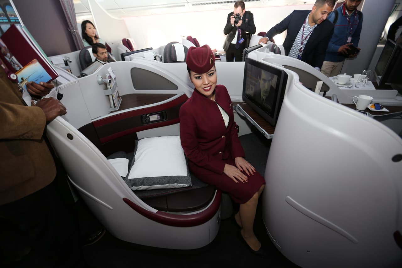 <b>Puesto 1. Qatar Airways</b>
<br>
<br>Además de ser considerada la aerolínea del año 2021, recibió los premios ‘mejor aerolínea de Medio Oriente’, ‘mejor clase ejecutiva a nivel mundial’, ‘mejor asiento de clase ejecutiva a nivel mundial’, ‘mejor sala VIP de clase ejecutiva a nivel mundial’ y ‘mejor servicio de catering a bordo en clase ejecutiva’.