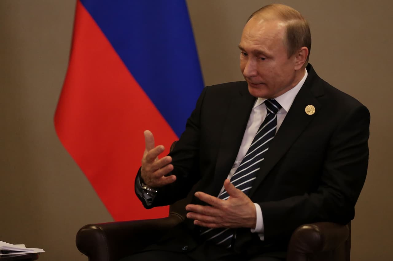 Putin dice que misiles contra ISIS pueden llevar ojivas nucleares