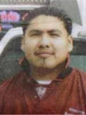 Según el FBI, Gerardo Cruz-Hernández es buscado por el presunto asalto sexual de una víctima entre 2011 y 2014, mientras que ella tenía entre 12 y 15 años.El 28 de enero de 2015, el Tribunal de Distrito de los Estados Unidos, Distrito Este de Pensilvania, Filadelfia, Pensilvania emitió una orden de arresto después de que Cruz-Hernández fue acusada de vuelo ilegal para evitar el procesamiento.Las autoridades creen que Cruz-Hernández pudo haber huido a México.