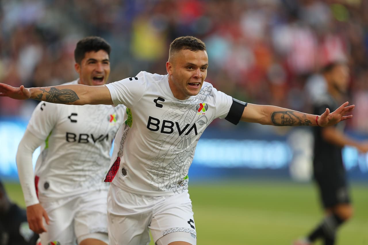 Las estrellas de la Liga MX fallan tres de sus cinco penales y la MLS no desaprovecha esa oportunidad y se quedan con partido.