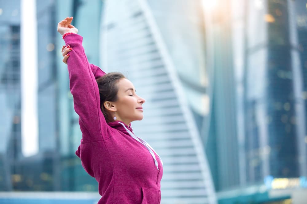 <u><b>Si eres un signo de tierra (Tauro, Virgo y Capricornio)</b></u>
<br>
<br>El tránsito directo de Urano te ayuda a refrescar tu imagen sobre todo ahora que hay una doble combinación en tu elemento pues Mercurio, regente de Virgo, está entrando en Capricornio y todo esto, acabado de ocurrir, se asocia con el movimiento directo de Urano desde el 6 de enero.