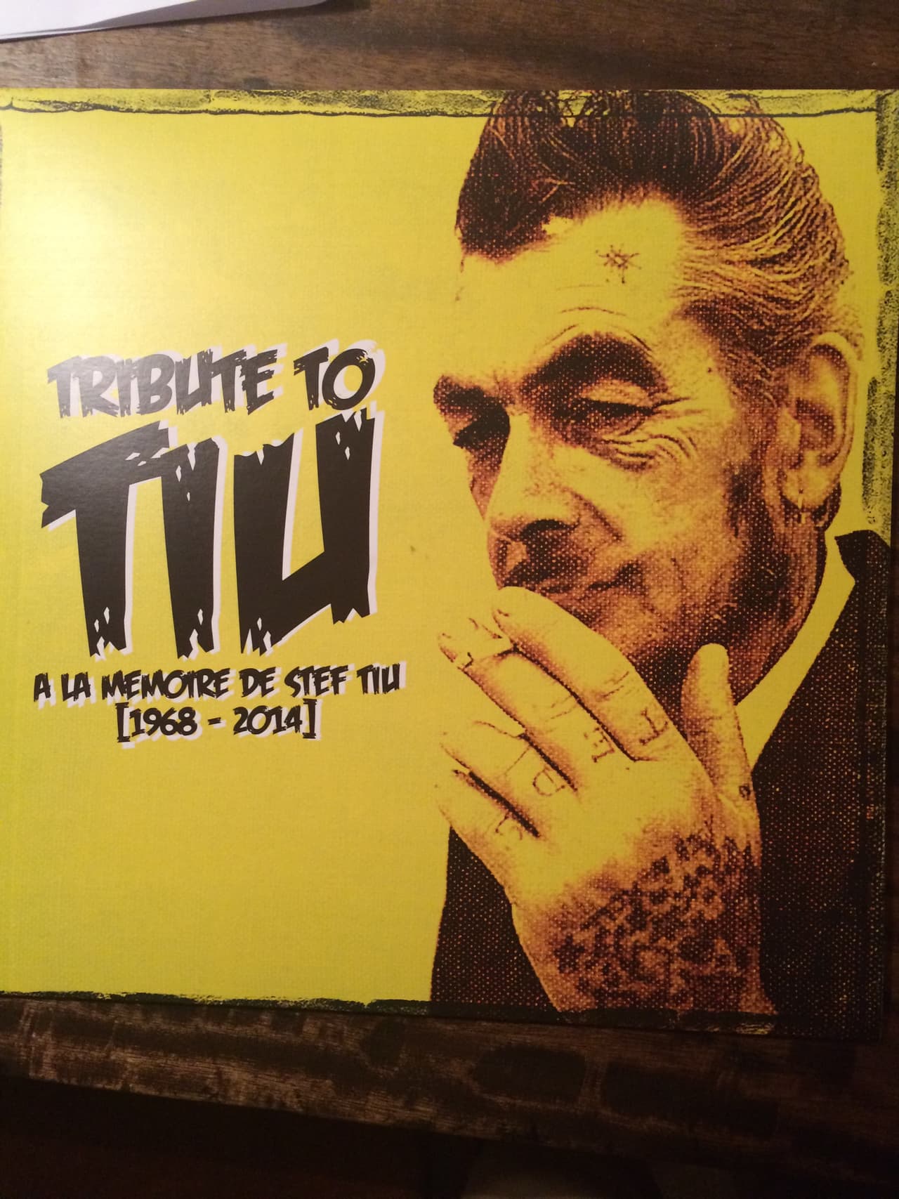 Ante tal subliminal desgracia, la empresa británica And Vinyl pensó en una simpática (y para algunos macabra) manera en la que podrá tener el control de sus cenizas y dejar un legado a tu capricho.