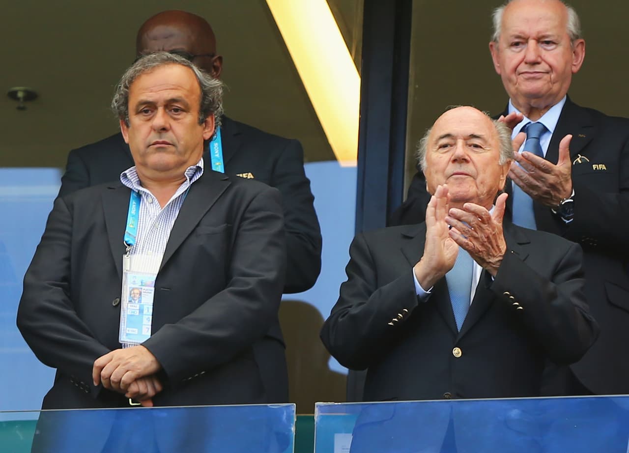 Blatter acusa a Platini de haber causado el escándalo de la FIFA