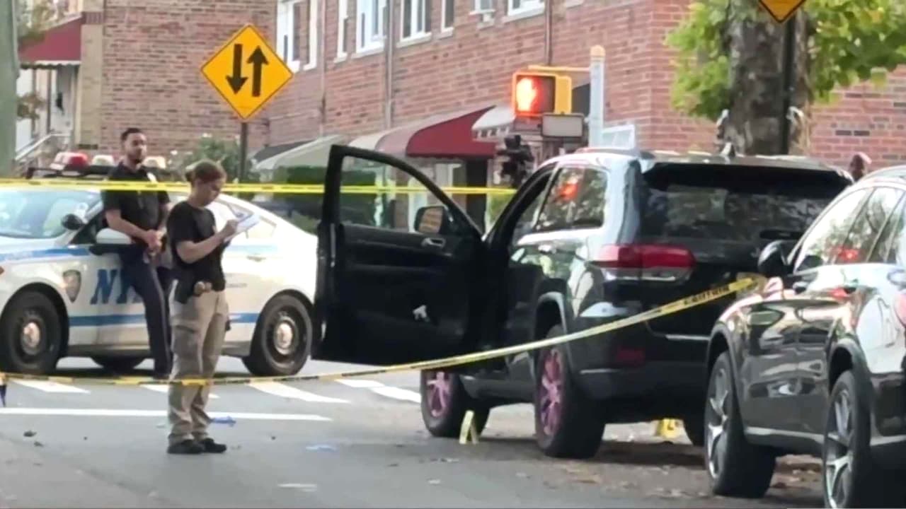 Mujer muere de múltiples disparos en el abdomen en el Bronx