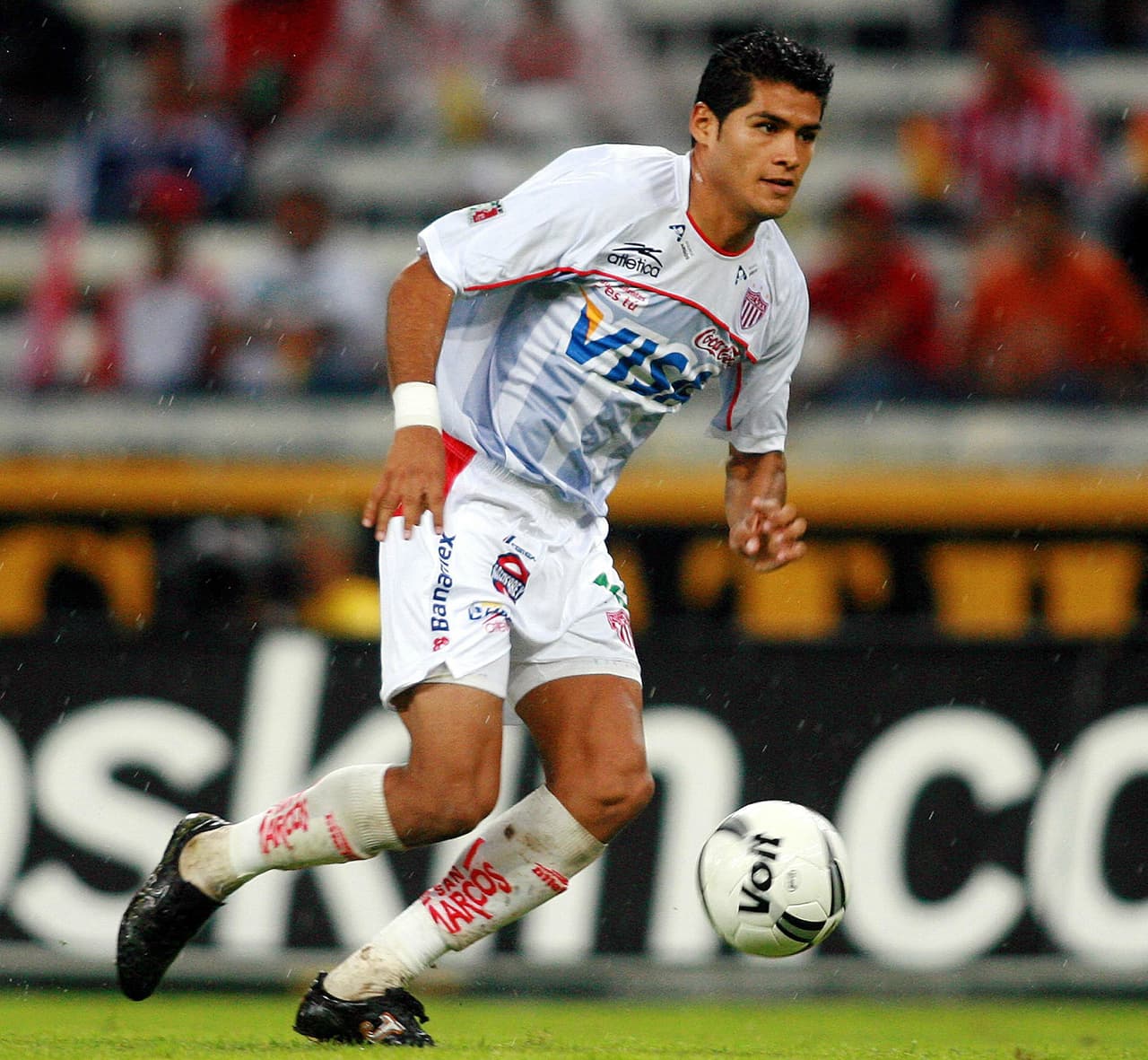 El defensor Luis Omar Hernández se dio a conocer con el Necaxa en Primera División, pero luego de vivir 3 etapas con los Rayos tuvo que buscar acomodo fuera de México al no ser contemplado por ningún equipo del Ascenso. Actualmente milita en el Herediano de Costa Rica desde el 2015.