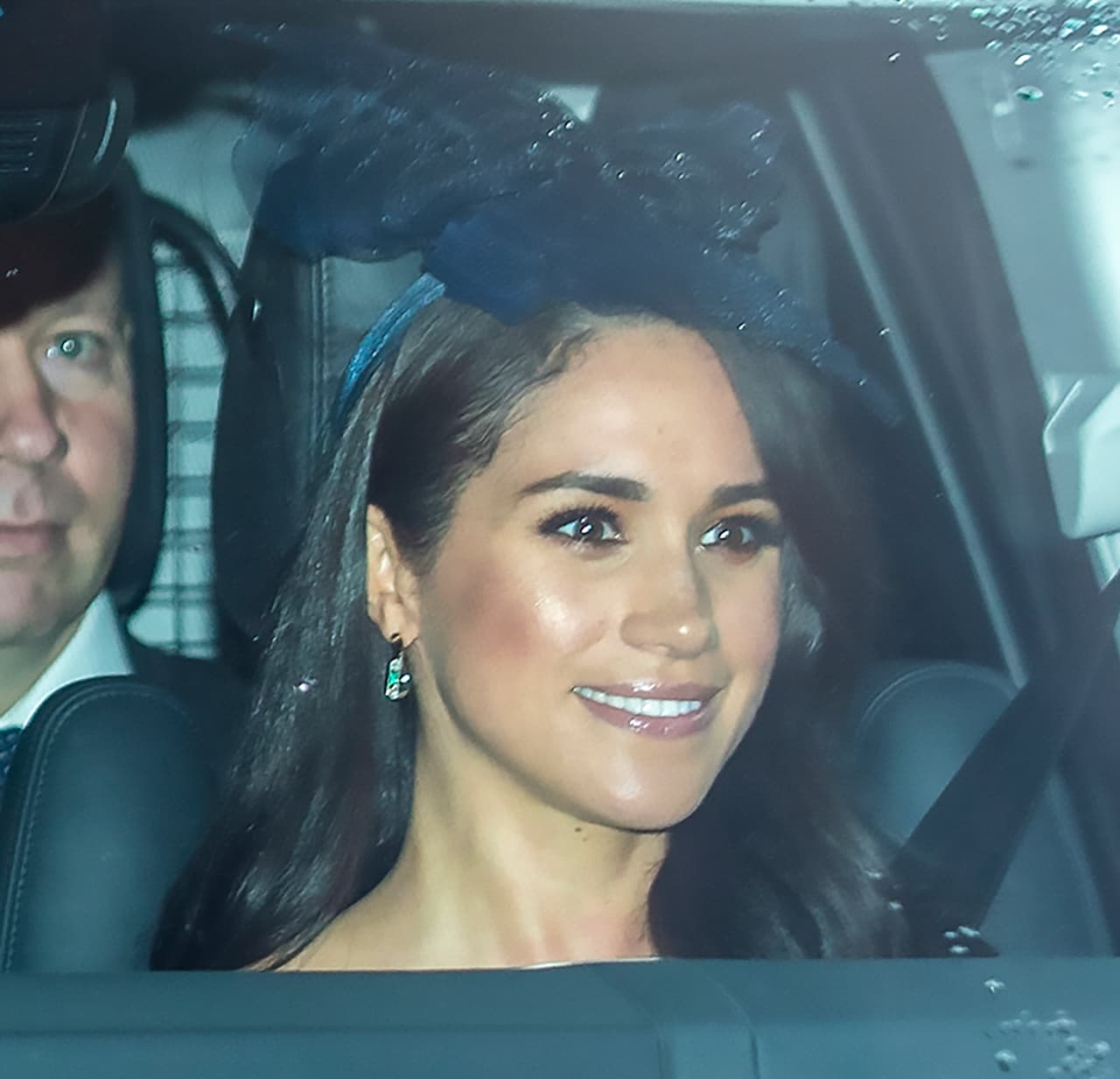 Tras la primera audiencia, la página web de la revista 
<a href="https://www.hellomagazine.com/royalty/2020042488642/meghan-markle-legal-team-privacy-case/" target="_blank">Hello!</a>, en su edición británica, publicó que entre los abogados que representaron a la mamá de Archie el viernes 24 de abril se encuentra David Sherborne.