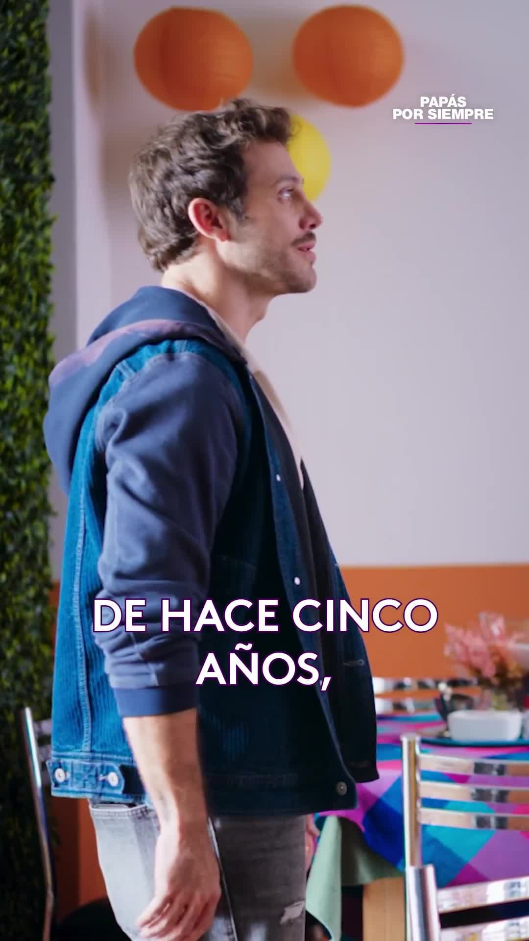 Tino le demuestra su cariño a Facundo