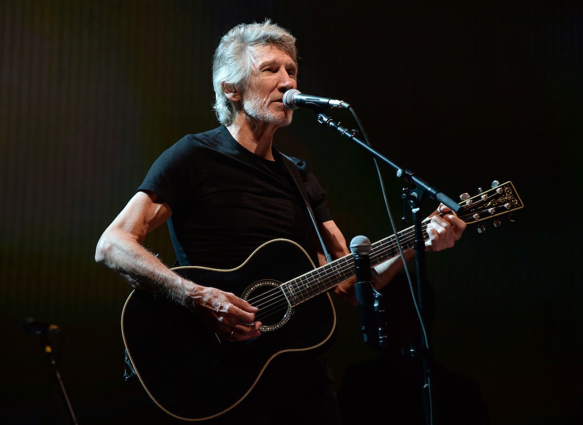 INDIO, CA - OCTOBER 09: Musician Roger Waters performs during Desert Trip at The Empire Polo Club on October 9, 2016 in Indio, California. (Photo by Kevin Mazur/Getty Images for Desert Trip)