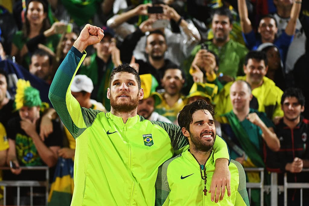 Brasil recuperó el oro en el voleibol de playa varonil