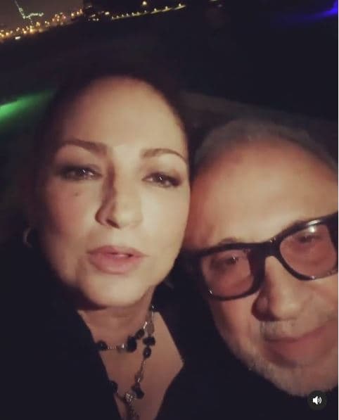 En 2018 festejaron su 40 aniversario de bodas en su restaurante, Estefan Kitchen, ubicado en el Miami Design District. Entre los invitados estuvieron Raúl de Molina y su esposa Millie; además de Lili Estefan, Lourdes Stephen, Karla Martínez y Francisca Lachapel, entre otros.