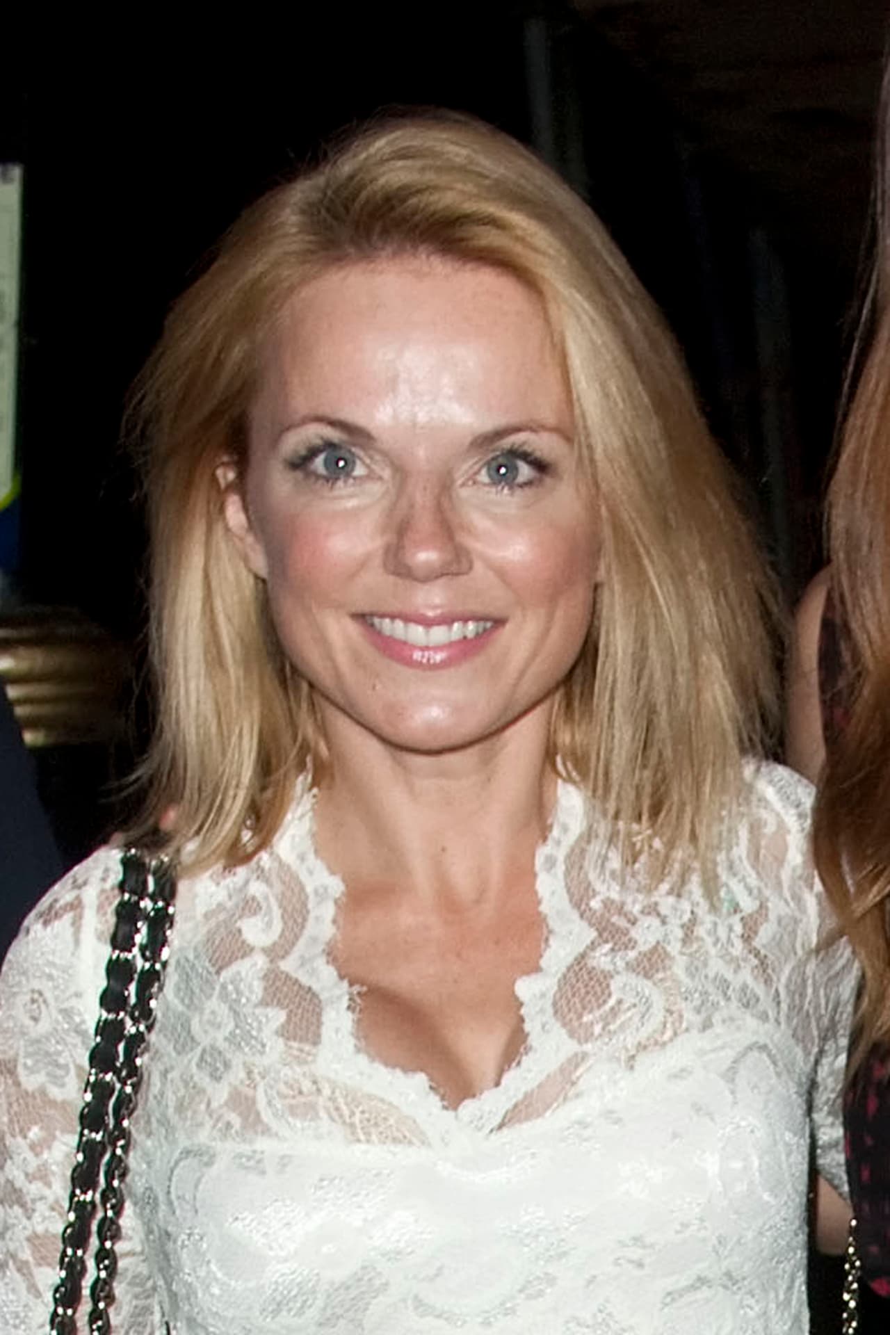 Su vida personal ha sido un poco accidentada pues se le ha relacionado con varios galanes como Fabrizio Politi, Ivan Velez y Henry Beckwith.