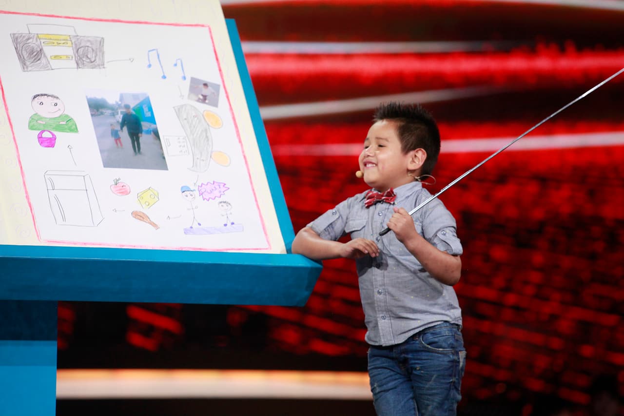 Giovani estaba listo para seguir con su relato.