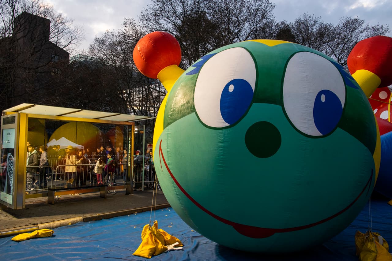 Los gigantescos globos comenzaron a inflarse desde este miércoles.