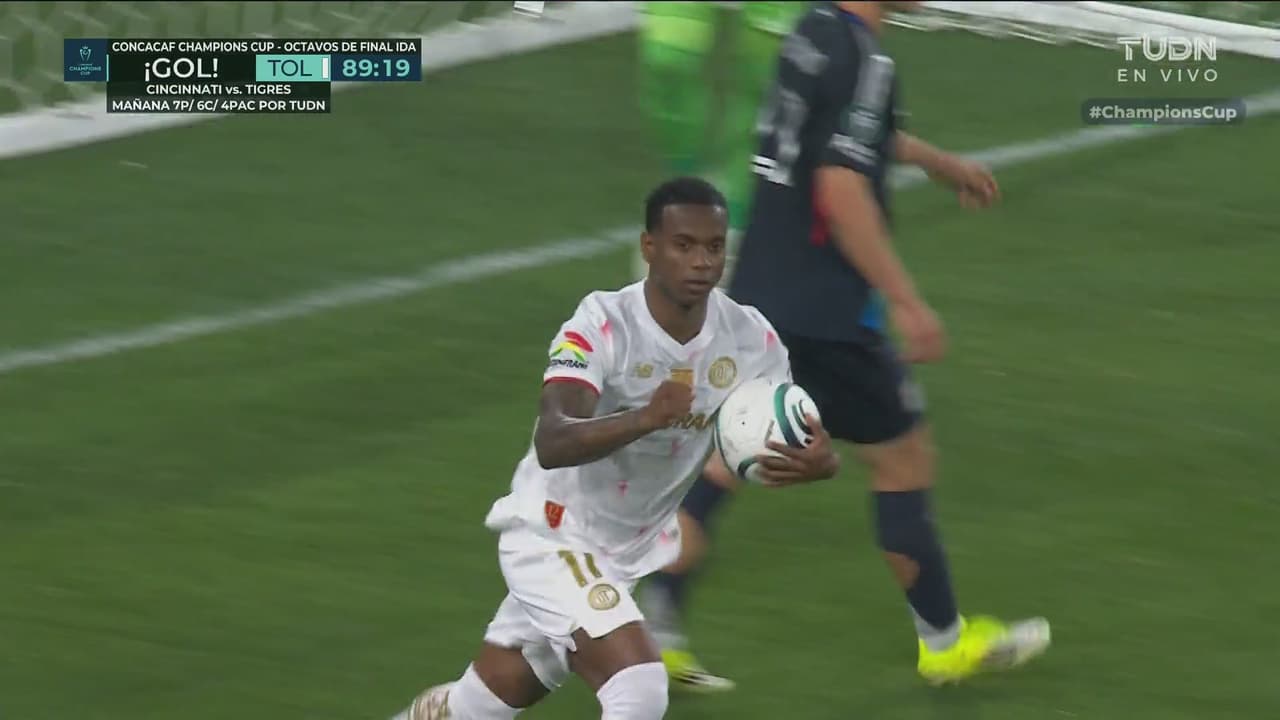 ¡Helinho marca el segundo del Toluca desde los once pasos!