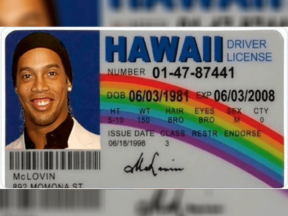 Los memes le dan con todo a Ronaldinho, quien presentó un pasaporte falso con nacionalidad paraguaya.