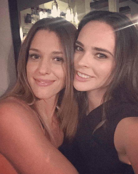 ¡Pero fuera de cámaras son grandes amigas!