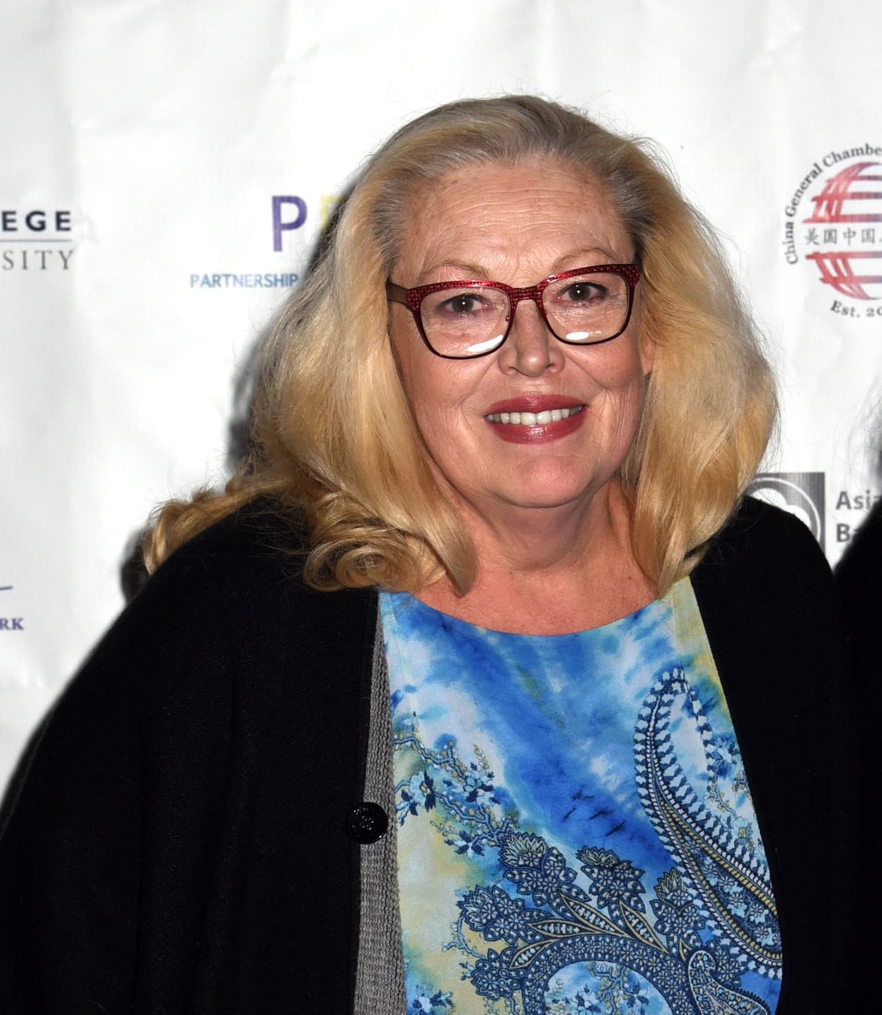 Desde los 18 años ha trabajado como actriz y sigue activa a sus 61 años. Tiene apariciones recordadas en ‘Law & Order: SVU’, ‘Analyze That’, ‘The Bounty Hunter', ‘Into the arms of danger’, ‘Shooting Heroin’ y ‘Last Call’.