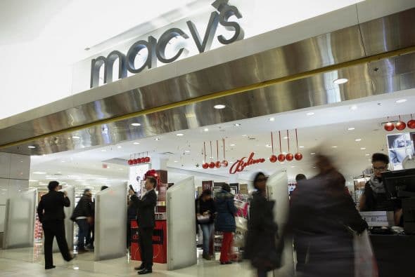 Macys ha sido una de las cadenas que ha decidido abrir sus puertas temprano.