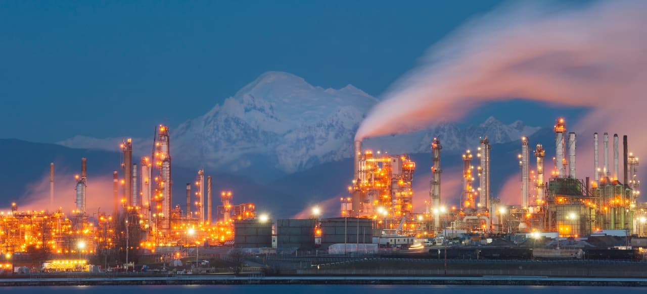 <b>14 -Mount Baker, Washington. </b>Al norte del estado de Washington este volcán es un estratovolcán glaciarizado. Tiene la mayor cantidad de nieve de la Cordillera de las Cascadas y es uno de los lugares más nevados del mundo. Ha hecho erupción 13 veces y su última fue en 1880.