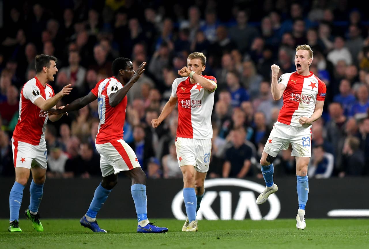 A pesar de la poca experiencia dentro de una Champions, el Slavia Prague de Jindrich Trpisovsky cuenta con una defensa sólida que los hará un hueso duro de roer. El jugador Tomas Soucek es el hombre a seguir.