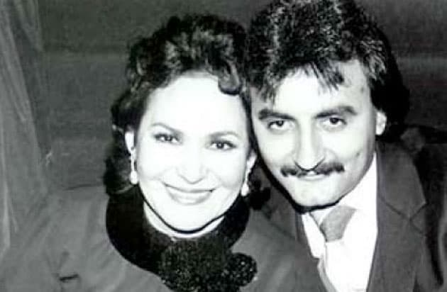 La telenovela contó con un tema principal del mismo nombre: 'Cuna de lobos', compuesto por el fallecido hijo de Carmen Salinas, Pedro Plascencia, quien fue pianista y compositor.