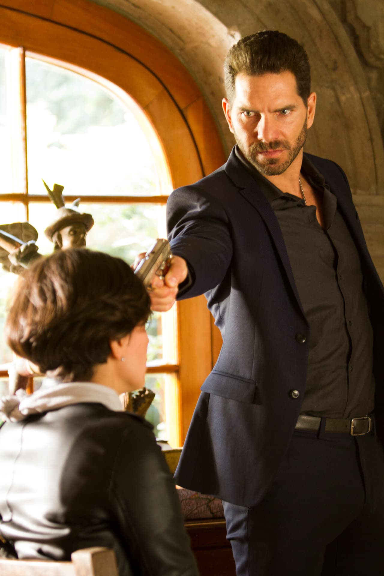 John Lucio estaba decidido a asesinarla.