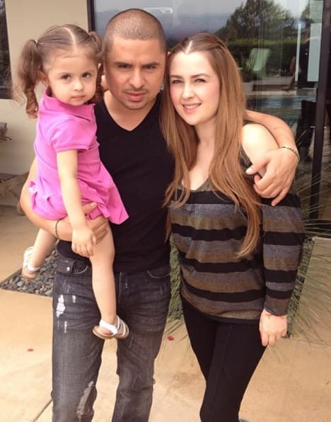 Así como mucho cariño hacia su familia, en la que ha dejado claro, hay mucha unión tanto en los buenos, como en los malos momentos.