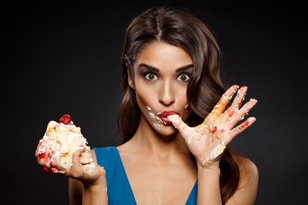 <b><u>Retos y peligros en este año</u></b>
<br>
<br>Los peligros que te acechan están asociados a los excesos. Paradójicamente, debido a que este año te irá tan bien tiendes a descuidarte y entregarte a cenas copiosas, dejar de hacer ejercicios físicos y aumentar de peso o dejarte lleva a malos hábitos de salud, ya lo sabes, así que ahora queda en tus manos.