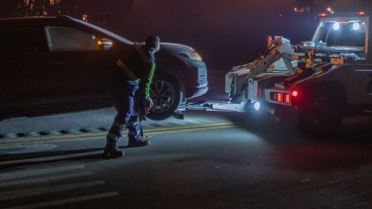 Estafas con grúas en el sur de California: todo lo que debes saber para no ser víctima