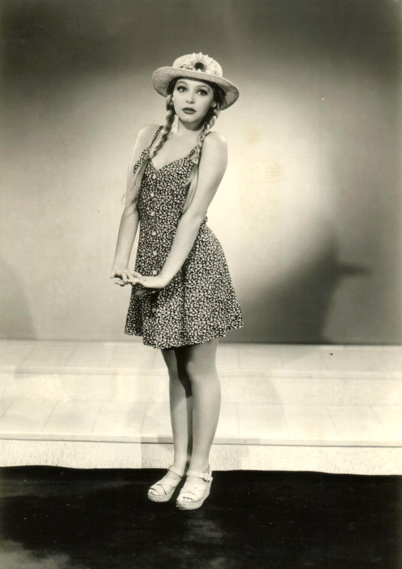 Itatí está dispuesta a apoyar a su hija para que cumpla sus sueños. "Lo que yo quiero es que ellos sean muy felices. Yo soy feliz siendo actriz porque lo decidí" expresó la actriz para la Revista ¡Hola! México el día en que su hija debutó en la música.