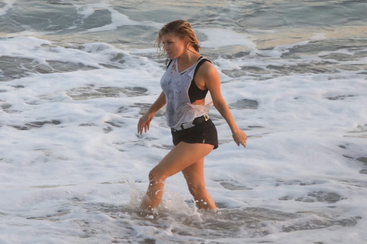 Fergie pudo terminar su video sin ningún inconveniente.