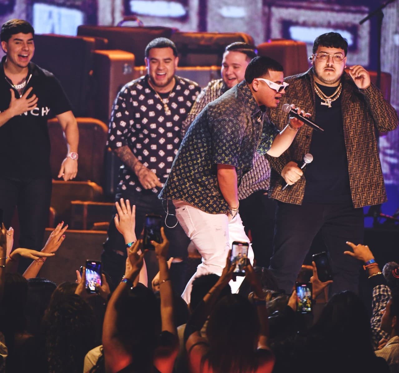 Fuerza Regida y Grupo Frontera