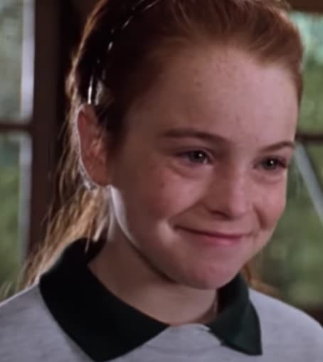 <b>Lindsay Lohan</b>
<br>Sin lugar a dudas en su época Lindsay Lohan fue una de las principales estrellas de Disney. Se le vio desde los 12 años en la película ‘Juego de gemelas’ y conforme fue creciendo se le fueron asignados nuevos personajes en producciones como ‘Freaky Friday’ y ‘Herbie: Fully Loaded’.