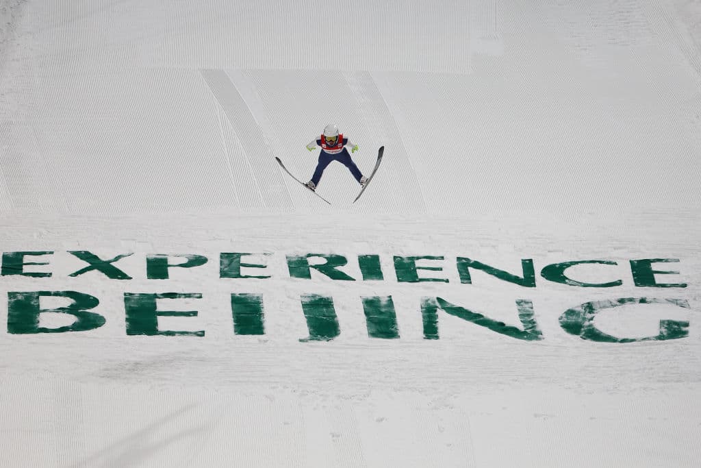 EEUU no enviará representantes de gobierno a los Olímpicos de Pekín, profundizando roces políticos con China
