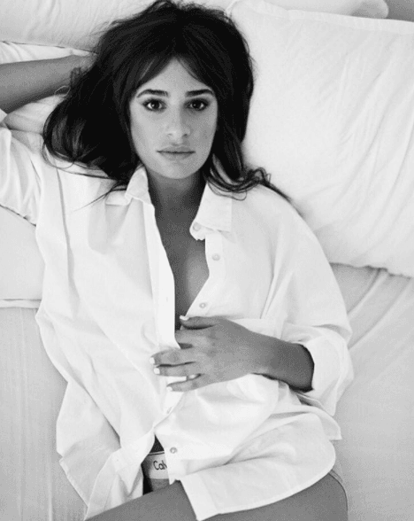 Lea también estuvo en la pantalla chica y lo hizo con la serie musical 'Glee'.