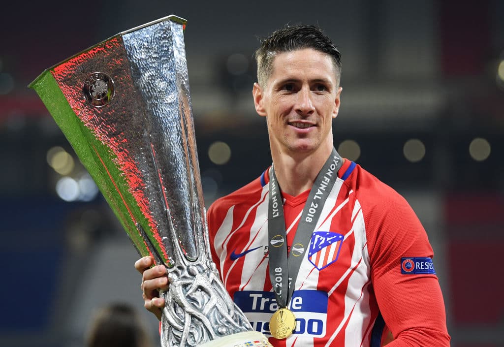 Se despidió del 'Atleti' al conquistar la UEFA Europa League, tras superar al Olympique de Marsella apenas esta semana 3-0 en Lyon. Ahora se rumora que podría ir a jugar al balompié de China.