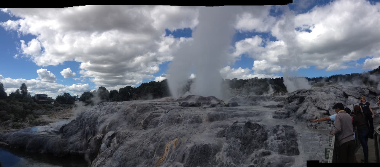 ¡Los géisers de Nueva Zelanda no podían faltar! El área de Rotorua tiene una alta actividad geotérmica.