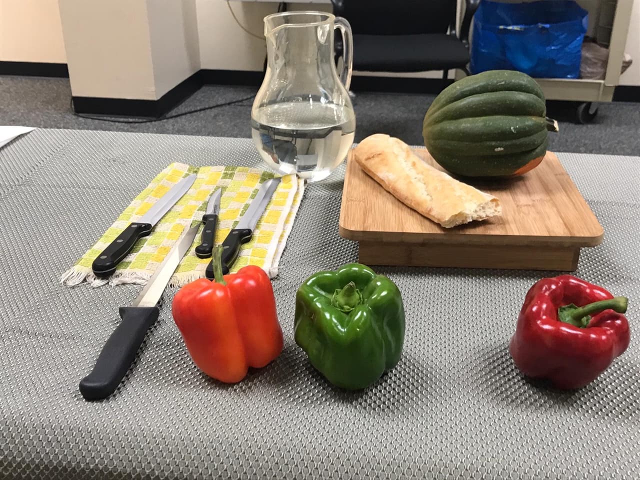 Según los rescatistas del condado Miami-Dade, comenzando esta semana ven un incremento de accidentes relacionados a la cocina.