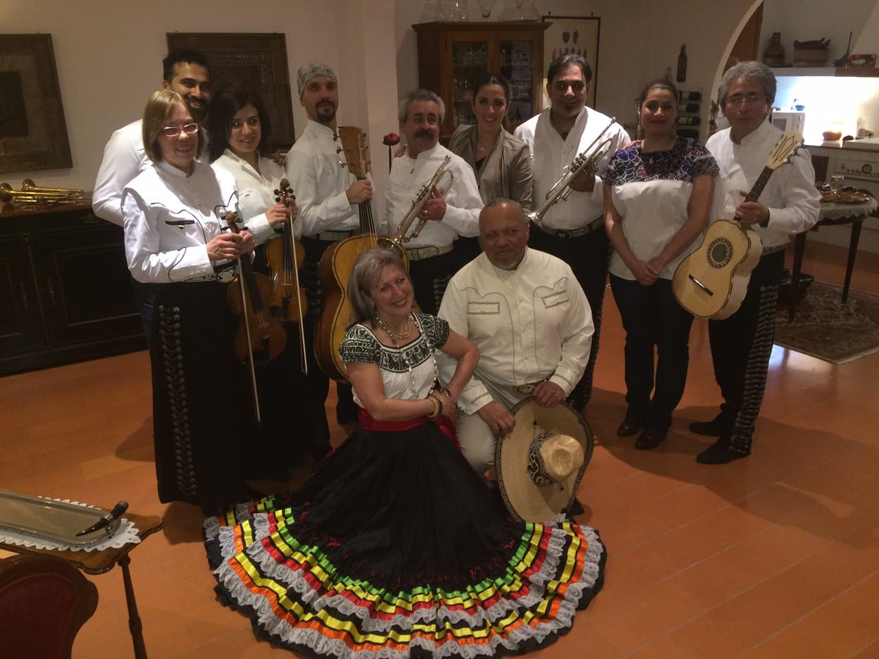 Un italiano y una griega fundaron este mariachi en Roma hace ya 30 años.