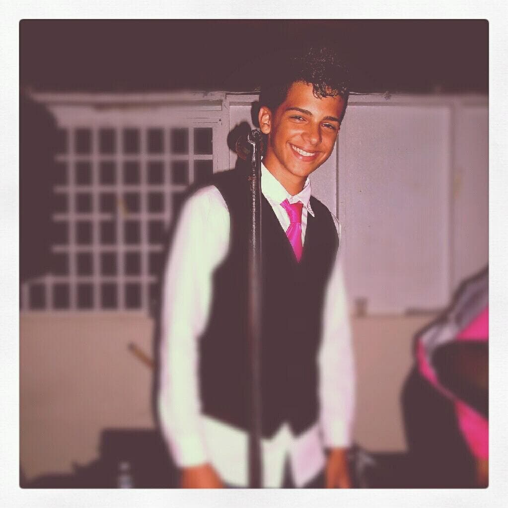 Fabyan pudo lograr su sueño de cantar delante de Ricky. Este chico sí que sabe moverse y nos quedó más que claro con esos pasitos que estuvieron OMG!