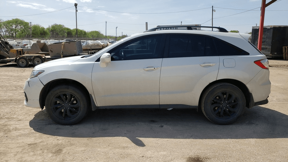 <h2 class="cms-H2-H2">¿Dónde es la subasta?</h2>
<br>La subasta será en 3625 Growdon Rd., junto a la Base Aérea de Lackland, en el suroeste de la ciudad. Esto es en un corralón de vehículos.