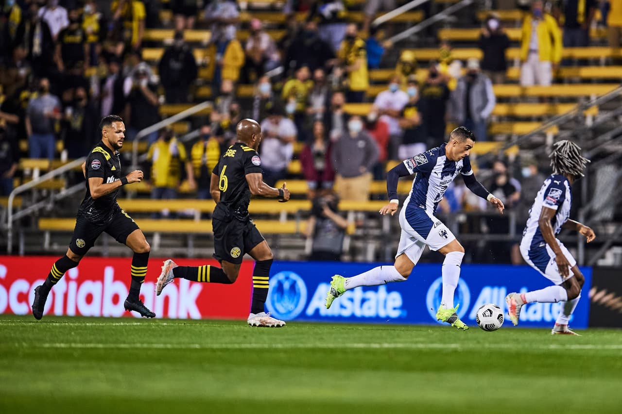 Los Rayados del 'Vasco' Aguirre salieron vivos de su visita al campeón de la MLS y el pase a Semifinales de la Concacaf Champions League se definirá la próxima semana en Monterrey.
