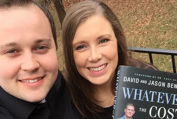 Ahora que salió el escándalo, Josh Duggar ha renunciado a su trabajo.