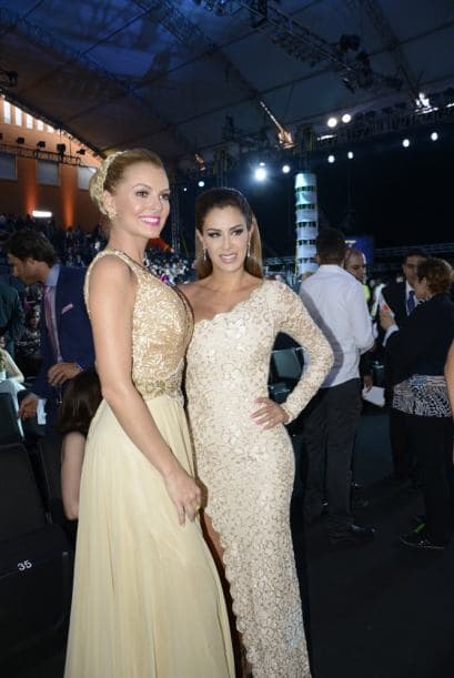 Te llevamos destrás de cámaras de Premios TVyNovelas 2014. Estos fueron los momentos que no pudiste ver y que aquí te los mostramos en exclusiva.