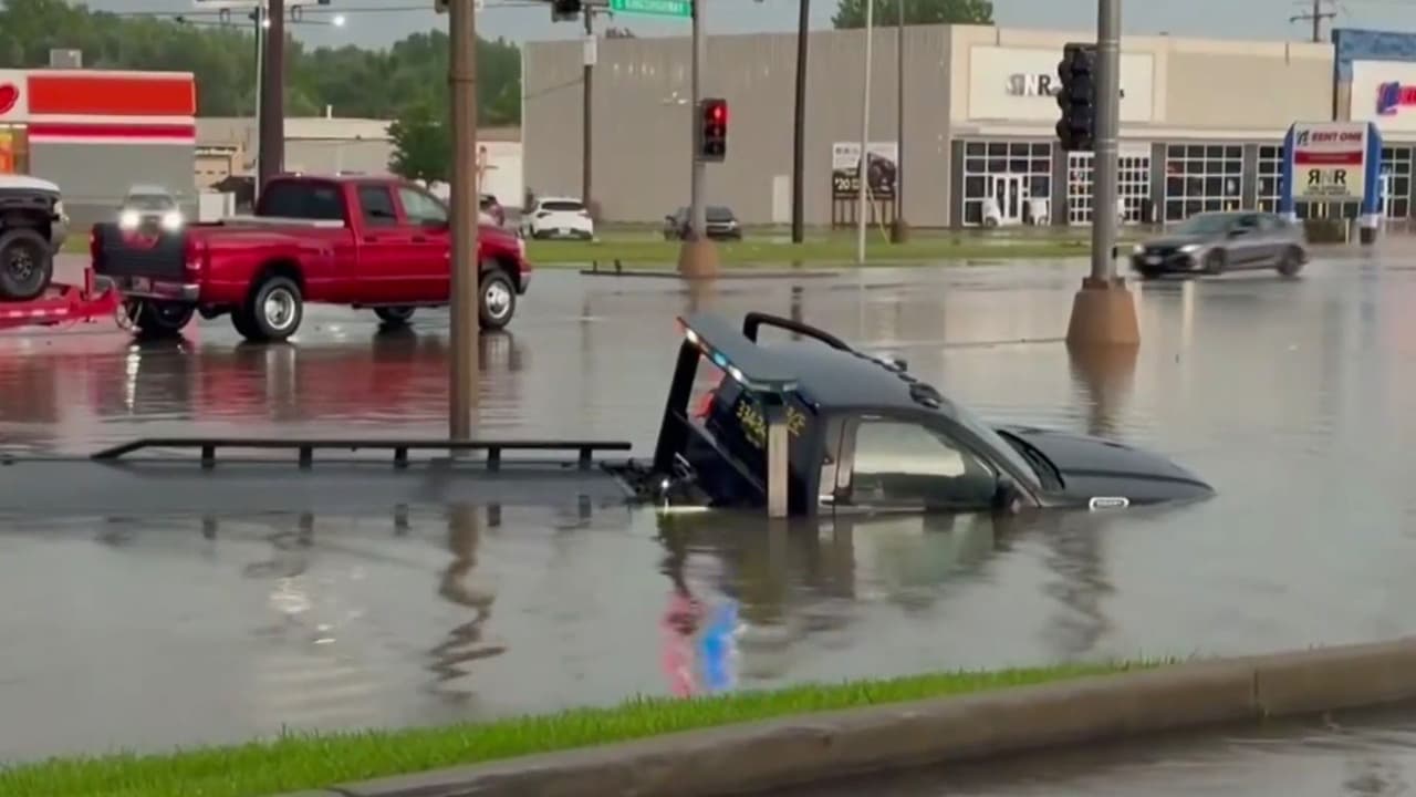 Así se ve el impacto por mal tiempo en estados del Medio Oeste de EEUU