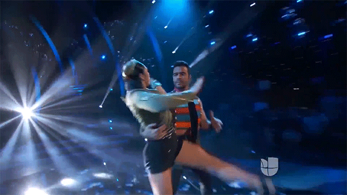 <a href="http://uni.vi/srws100OLIt">Pablo Montero intentó transformar el charro en bailarín de tango con este baile</a>