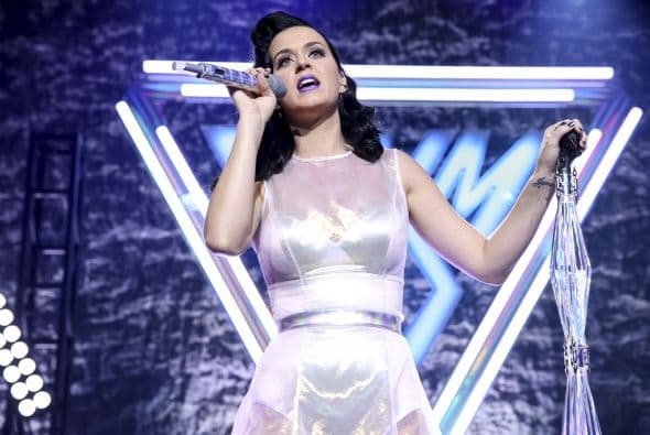 Divertida, colorida y muy sexy, la 'chica California' se ha robado el corazón del mundo con su talento y carismáticos looks. ¿Te atreves a copiarlos?. ¡Las fotos que debes ver hoy!: Disfruta de magia de las imágenes más increíbles